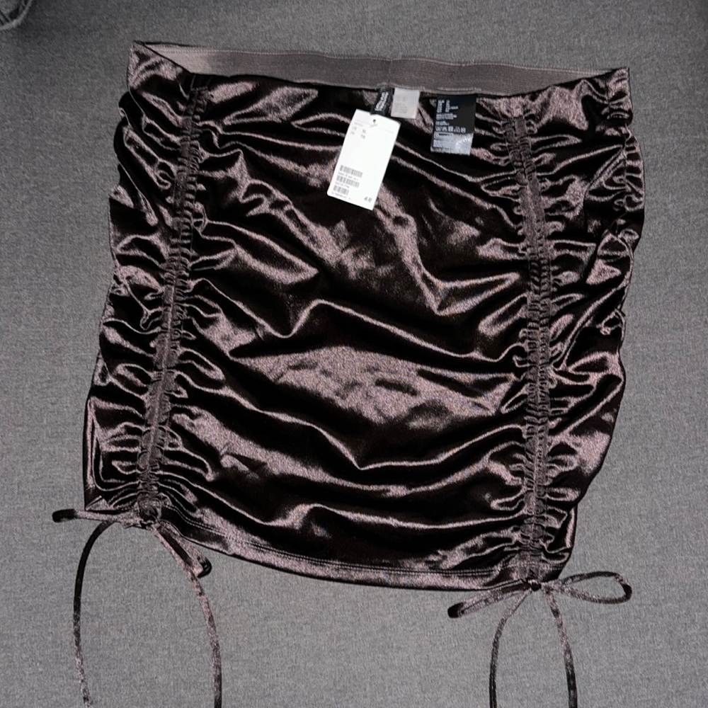 H&M skirt